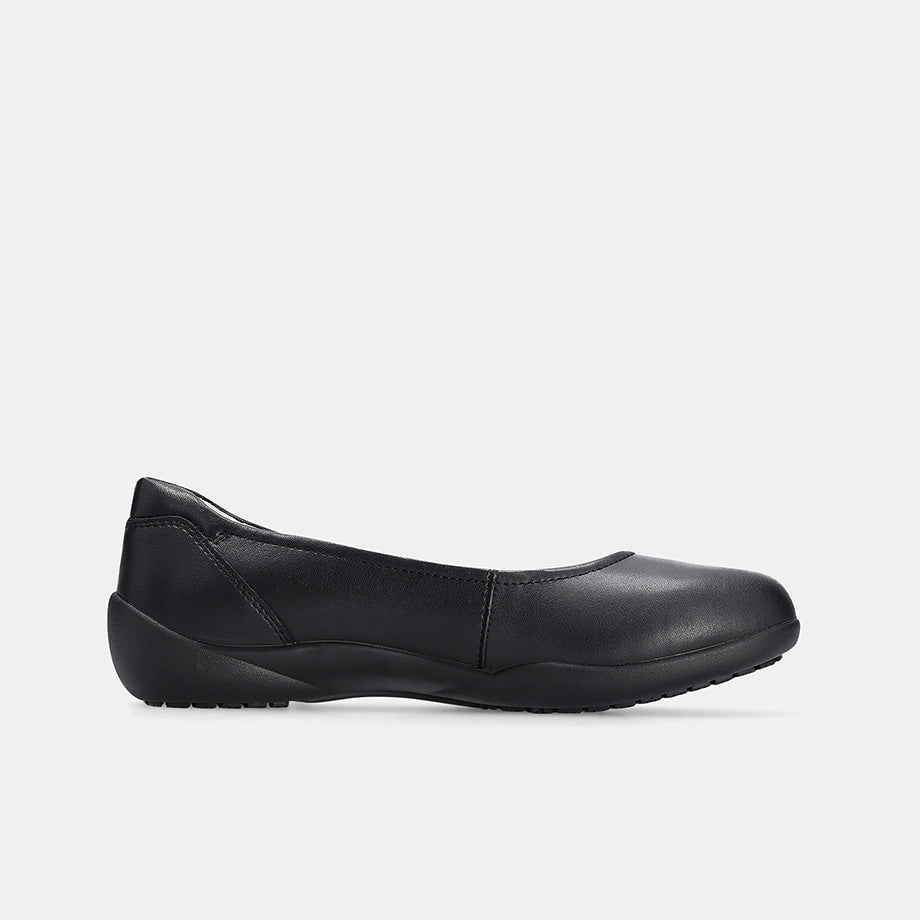 Bata Industrials - Oxistri